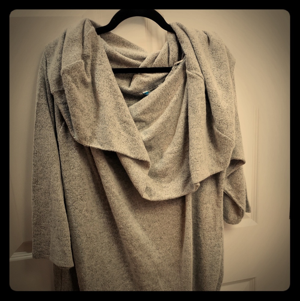 Boutique+ Super Soft Gray Off-Shoulder Sweater EUC